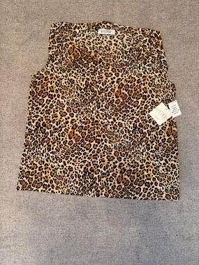 Kasper Leopard Print Sleeveless Cami in Brown and Black